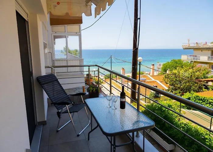 Zoe Seaview Apartment By Rentalspro - Nea Moudania Halkidiki